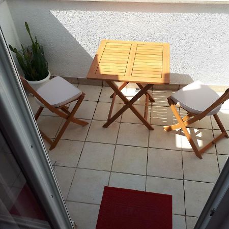 Apartment Hana Crikvenica Bagian luar foto