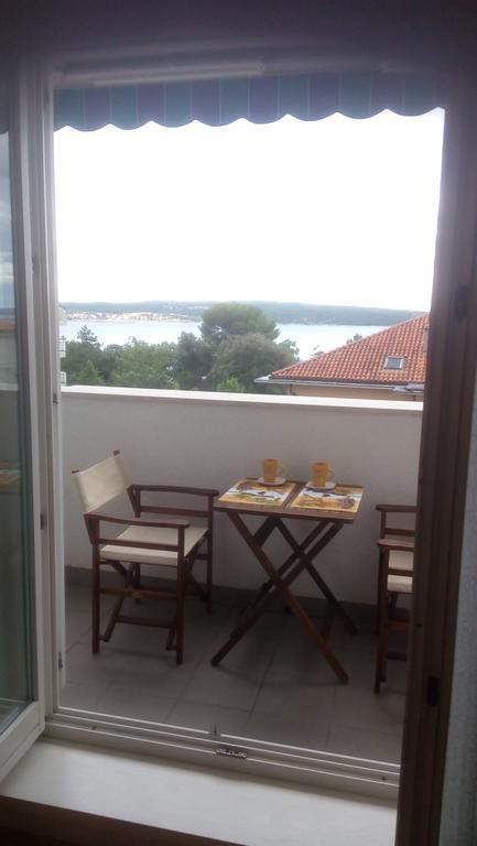 Apartment Hana Crikvenica Bagian luar foto