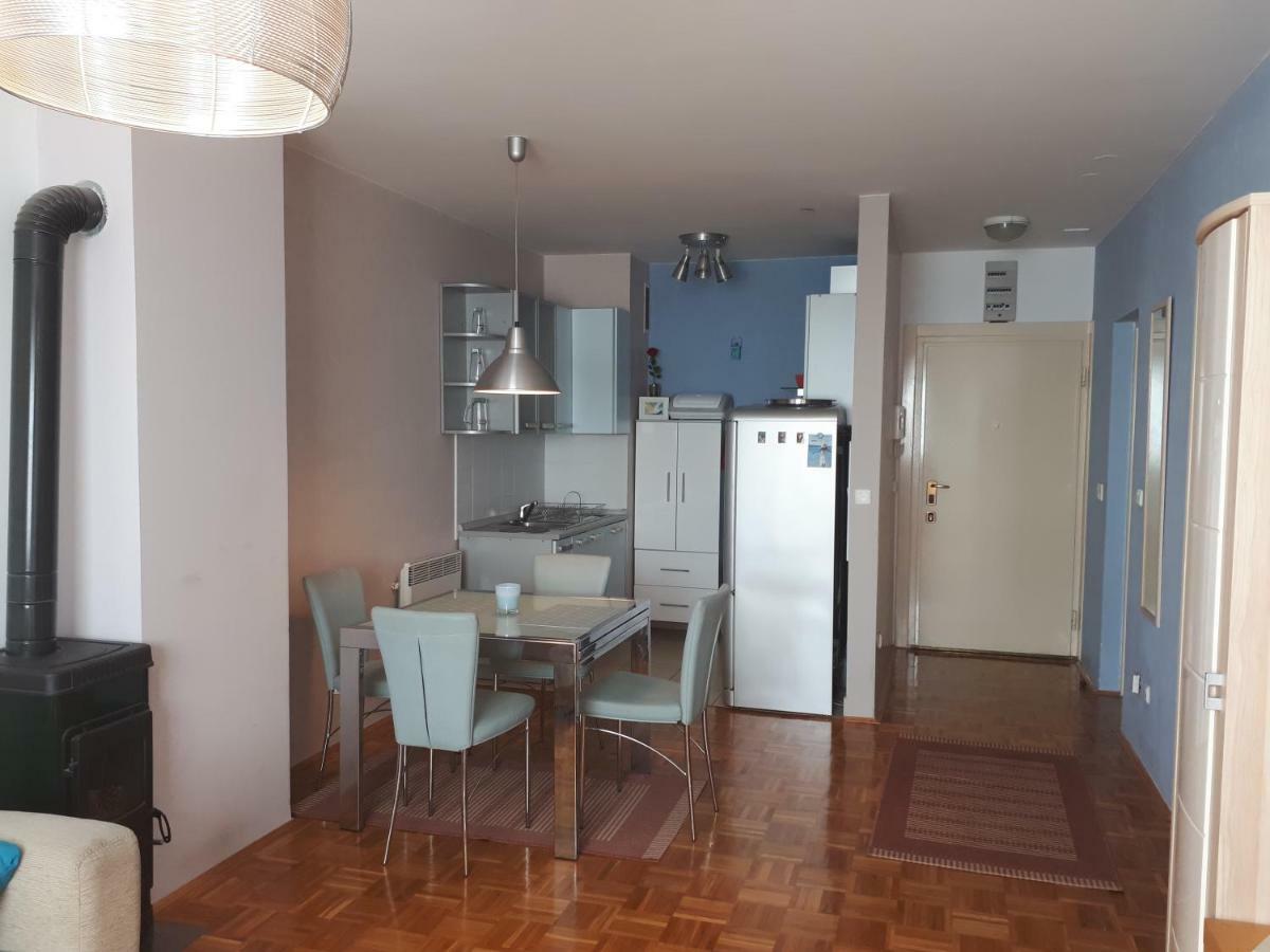 Apartment Hana Crikvenica Bagian luar foto